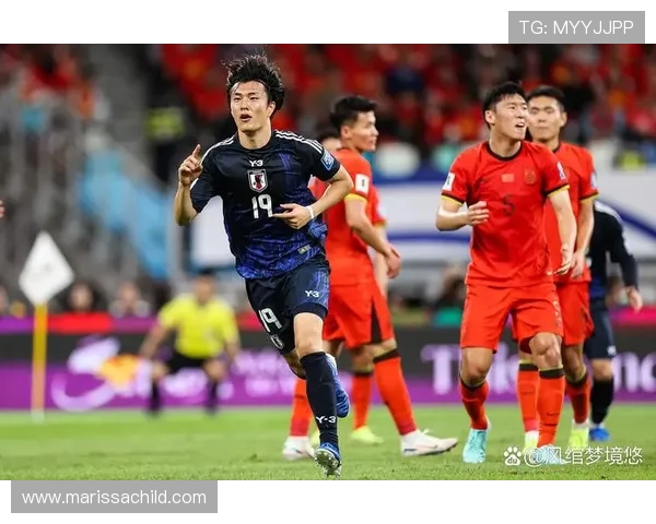 世界杯预选赛中国男足迎战日本队全力争胜力拼晋级之路